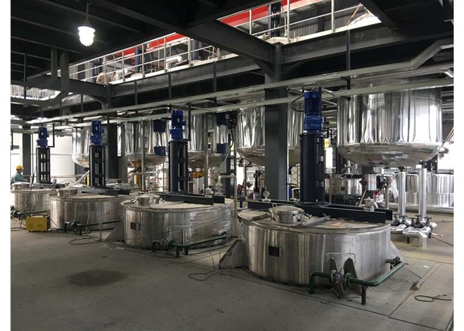 7500L遠紅外反應釜在磷酸鐵鋰電池正極材料上使用